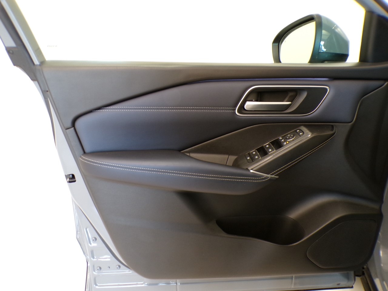 Nissan Qashqai Qashqai 1.3 MILD HYBRID 158cv Tekna 4WD Xtronic - 10