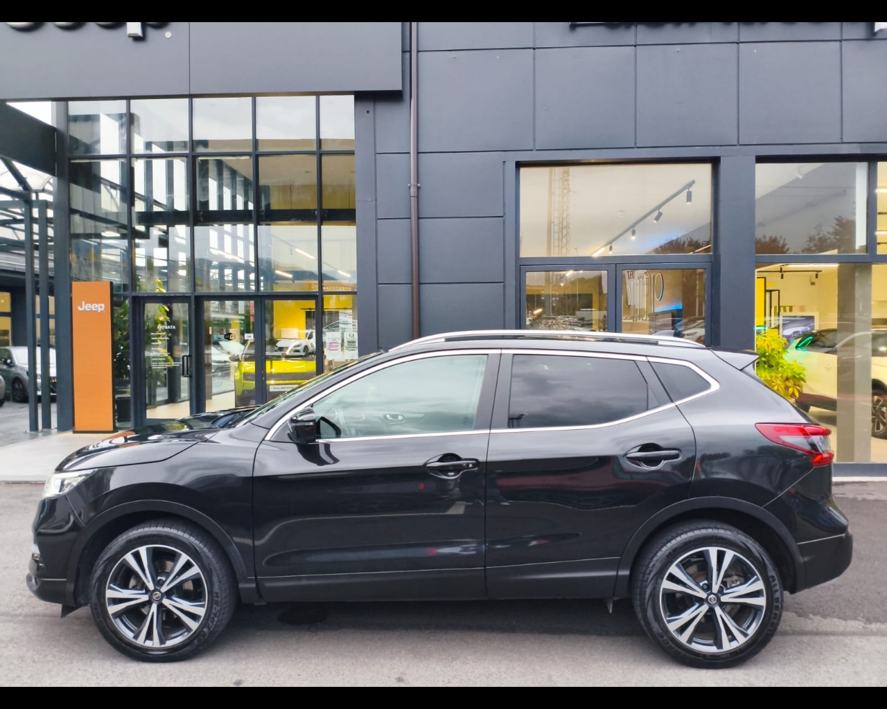 Foto NISSAN Qashqai 1.7 dci N-Connecta 150cv