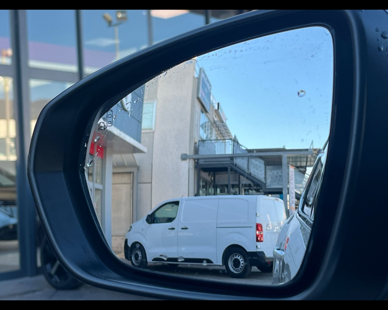 Foto CITROEN C5 Aircross 1.5 bluehdi Feel s&s 130cv eat8 