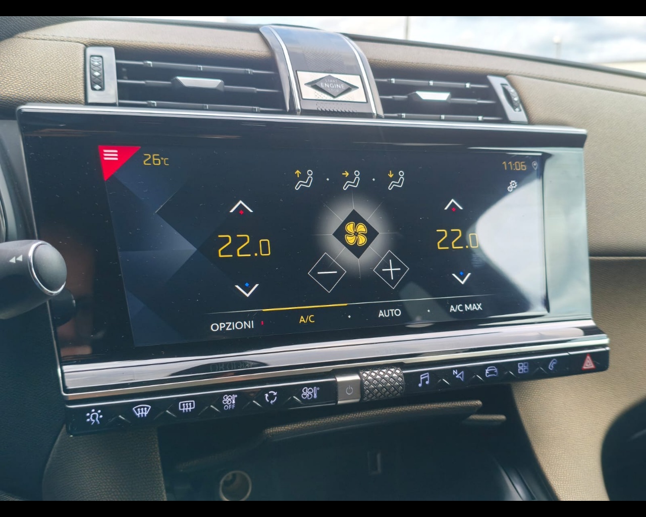 Foto DS DS7 Crossback 1.5 bluehdi Grand Chic 130cv auto