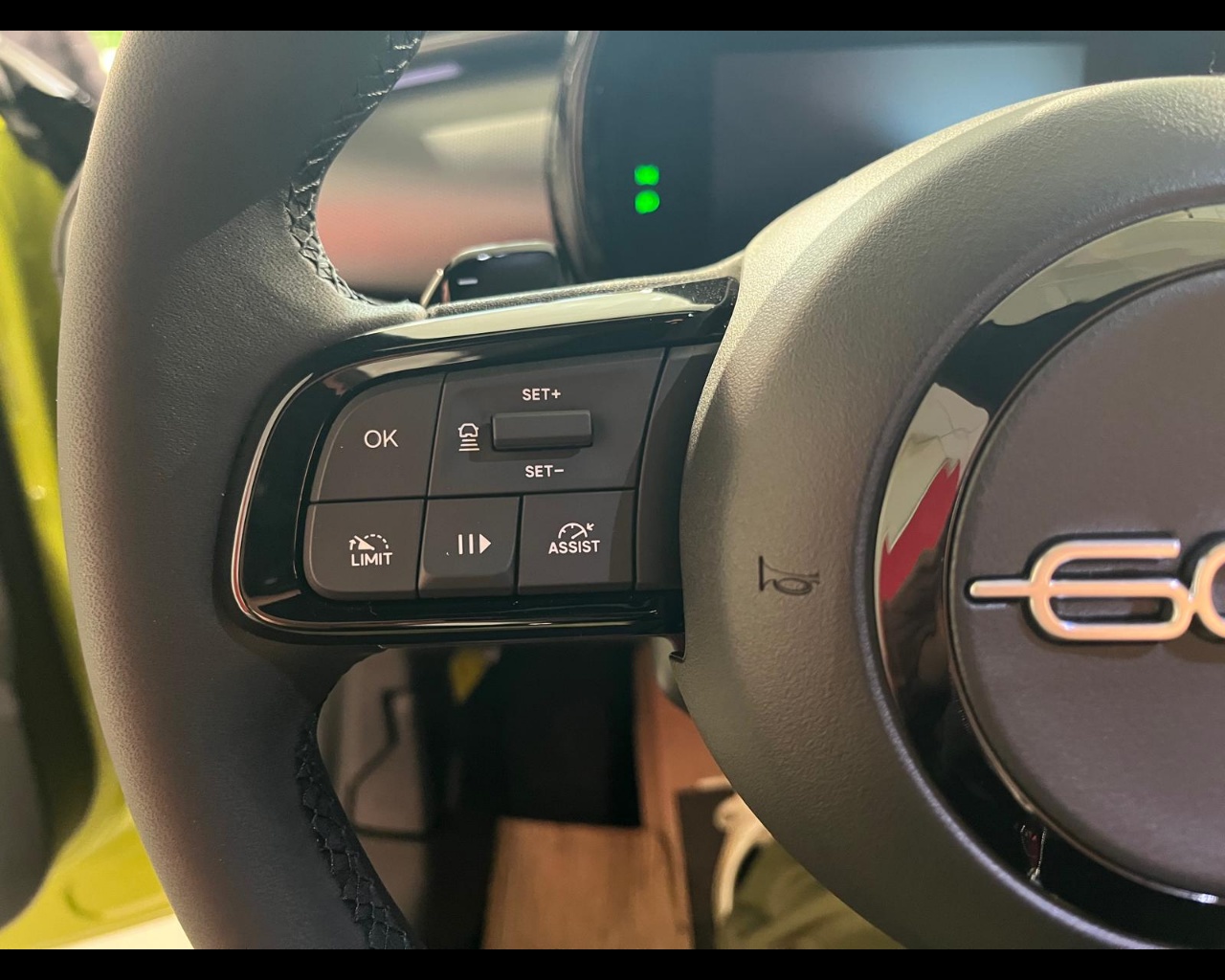 Foto FIAT 600 Hybrid Sport Edizione Milano Cortina 2026 1.2 Hybrid 145cv