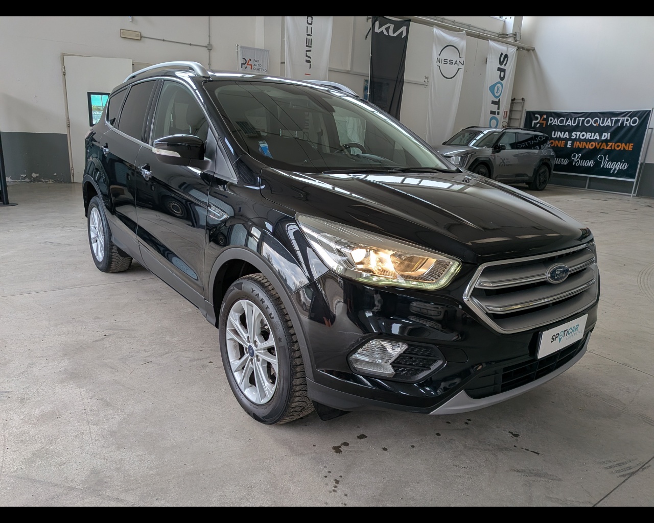 Foto FORD Kuga 1.5 tdci Titanium s&s 2wd 120cv