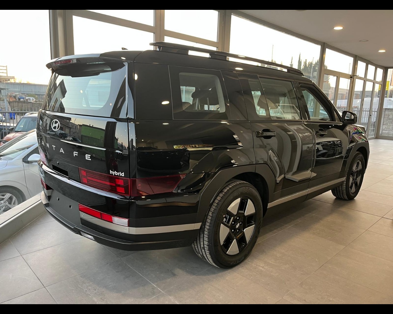 Foto HYUNDAI NEW SANTA FE 7P 1.6 HEV 4WD BUSINESS