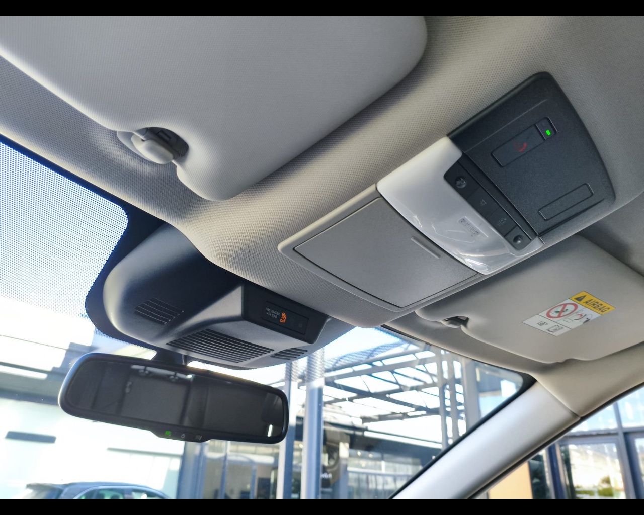 Foto NISSAN X-Trail 1.5 e-power Tekna e-4orce 4wd auto 7p.t