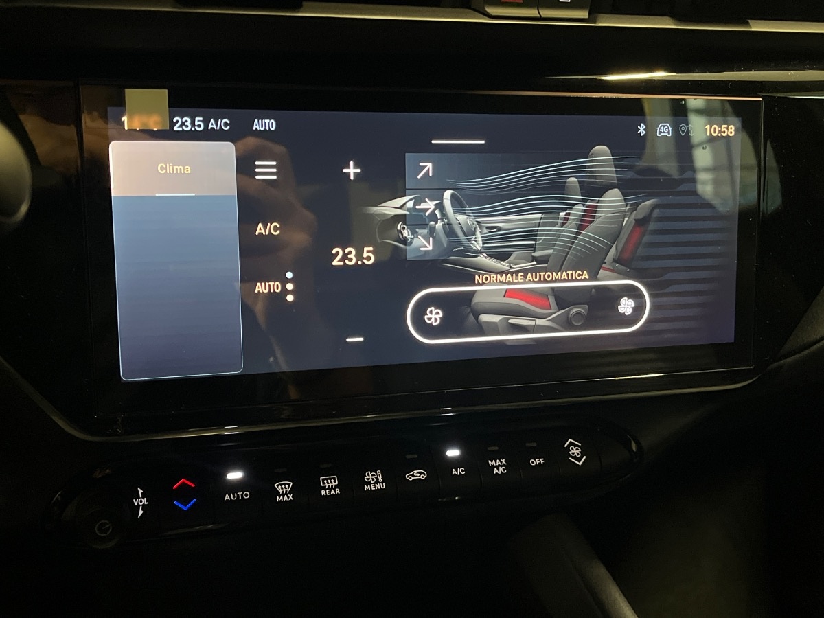 Alfa Romeo Junior Nuovo Ibrido benzina Junior Verona