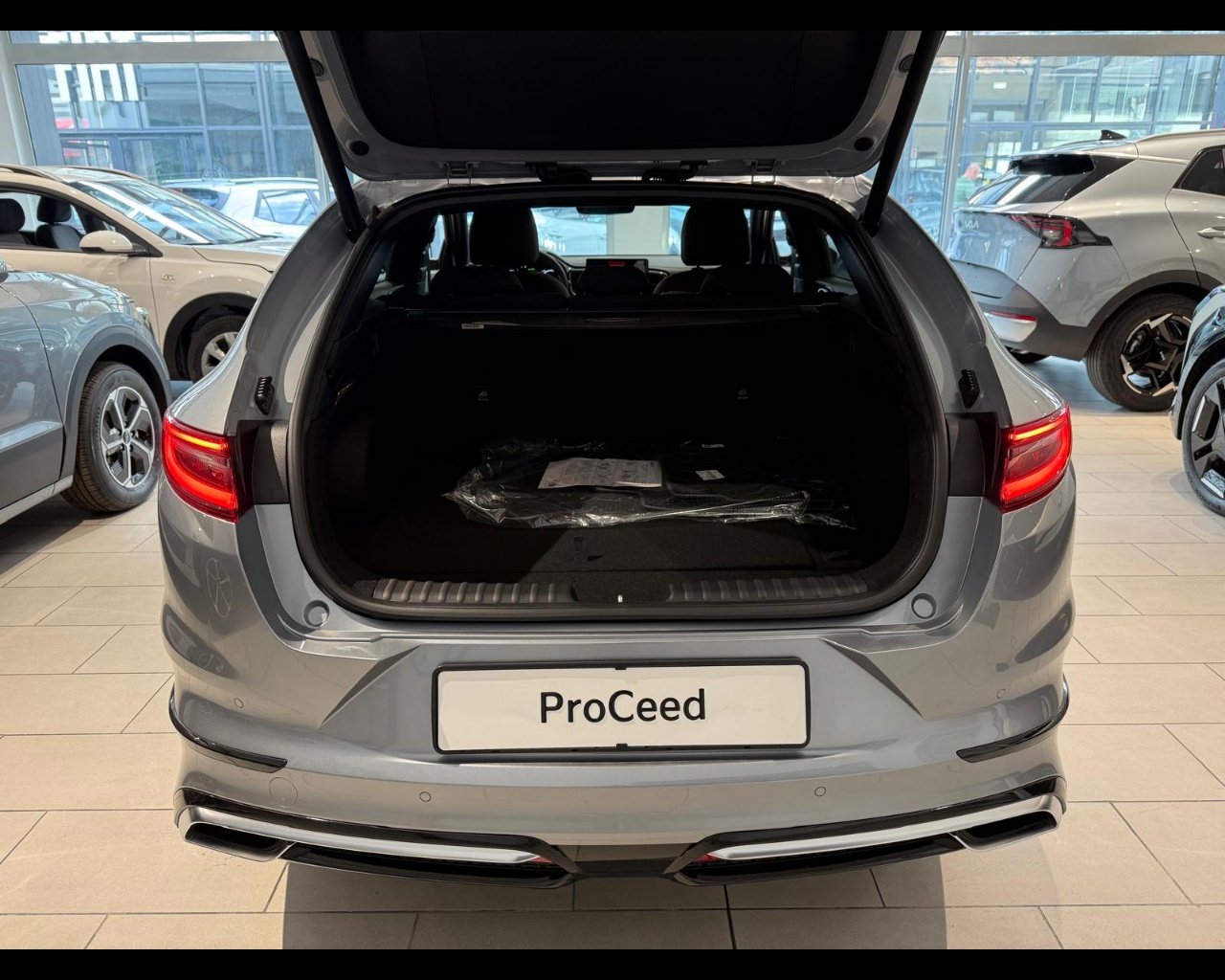 Foto KIA PROCEED MY25 1.5 TGDI MH DCT GT-LINE