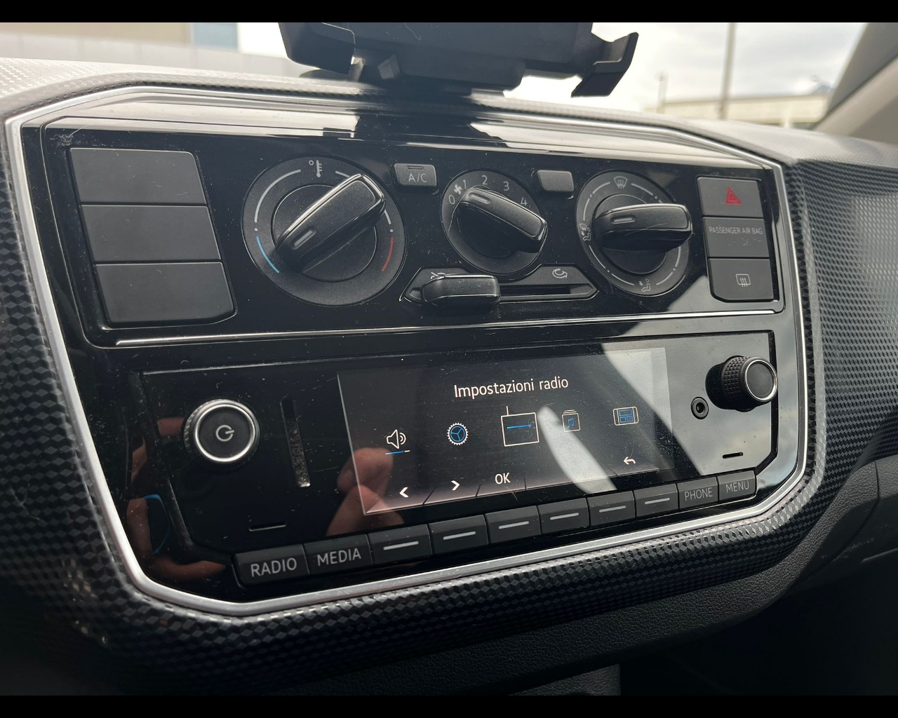 Foto VOLKSWAGEN up! 5p 1.0 Move up! 60cv