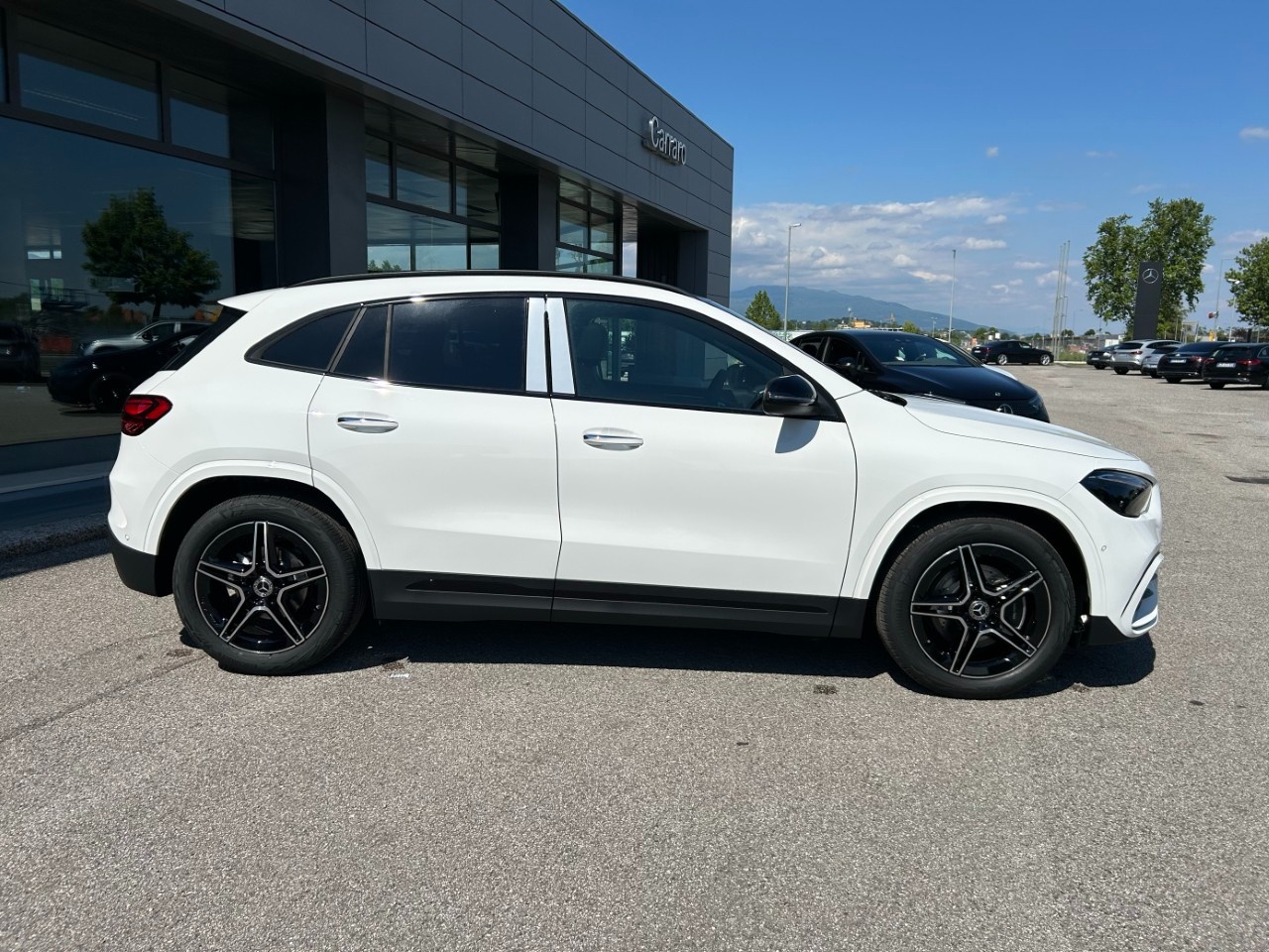 Mercedes GLA GLA 200 d Automatic AMG Line Extra - 8