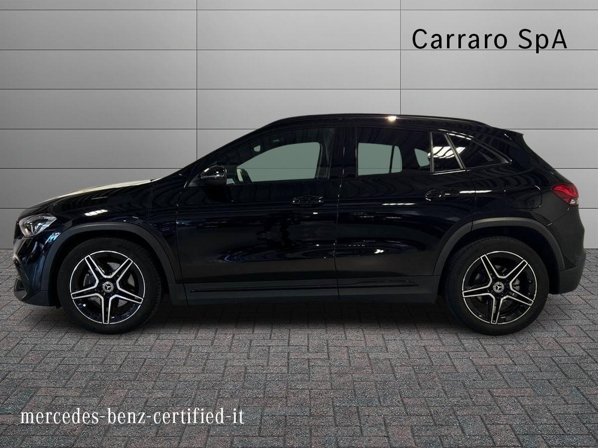 Mercedes GLA GLA 180 D Premium 8G-DCT - 6