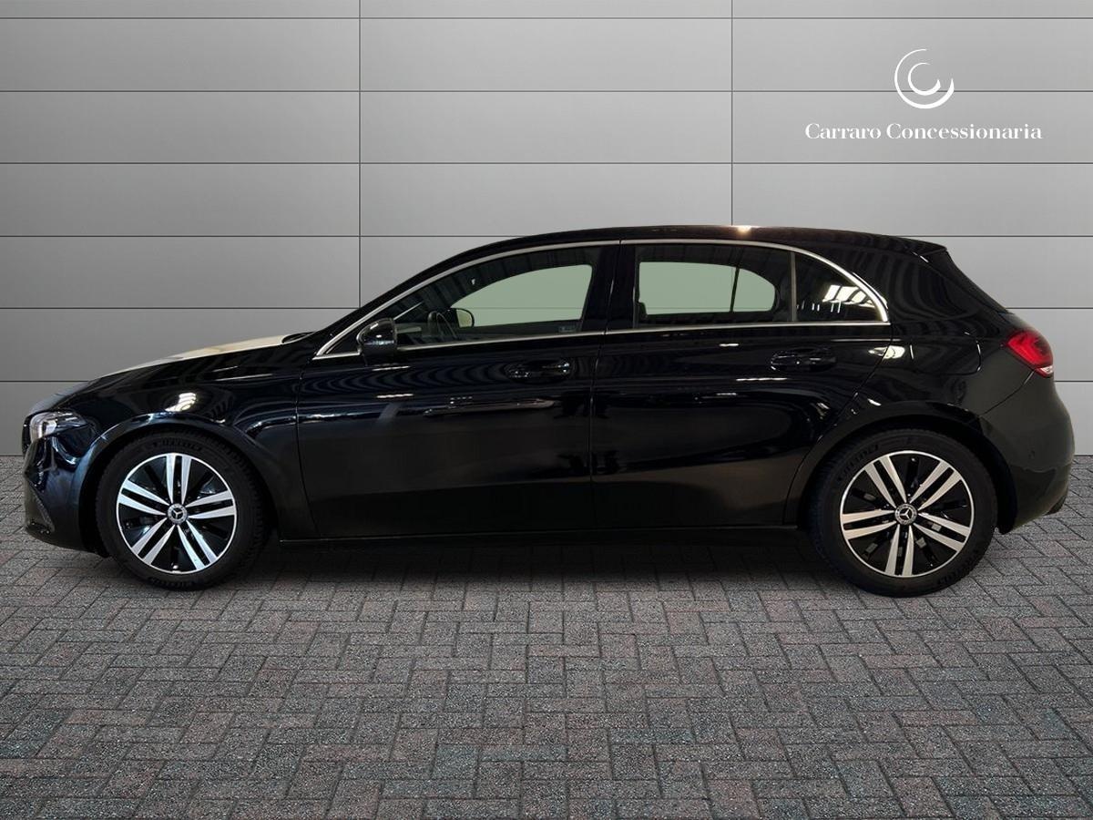 Mercedes Classe A Classe A 180 D Sport 8G-DCT - 6