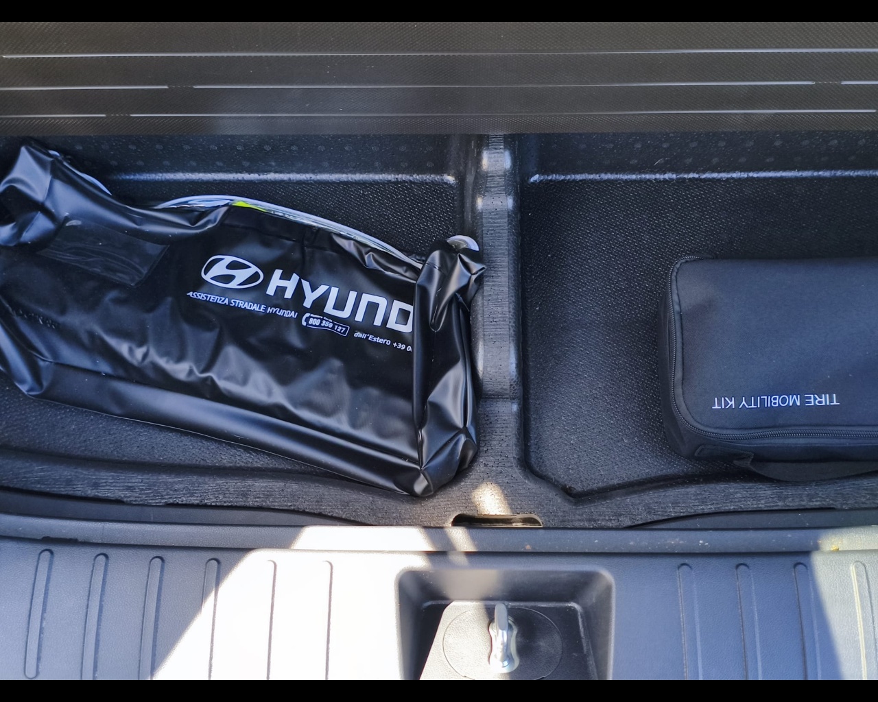 Foto HYUNDAI Tucson 1.6 crdi Xline 2wd