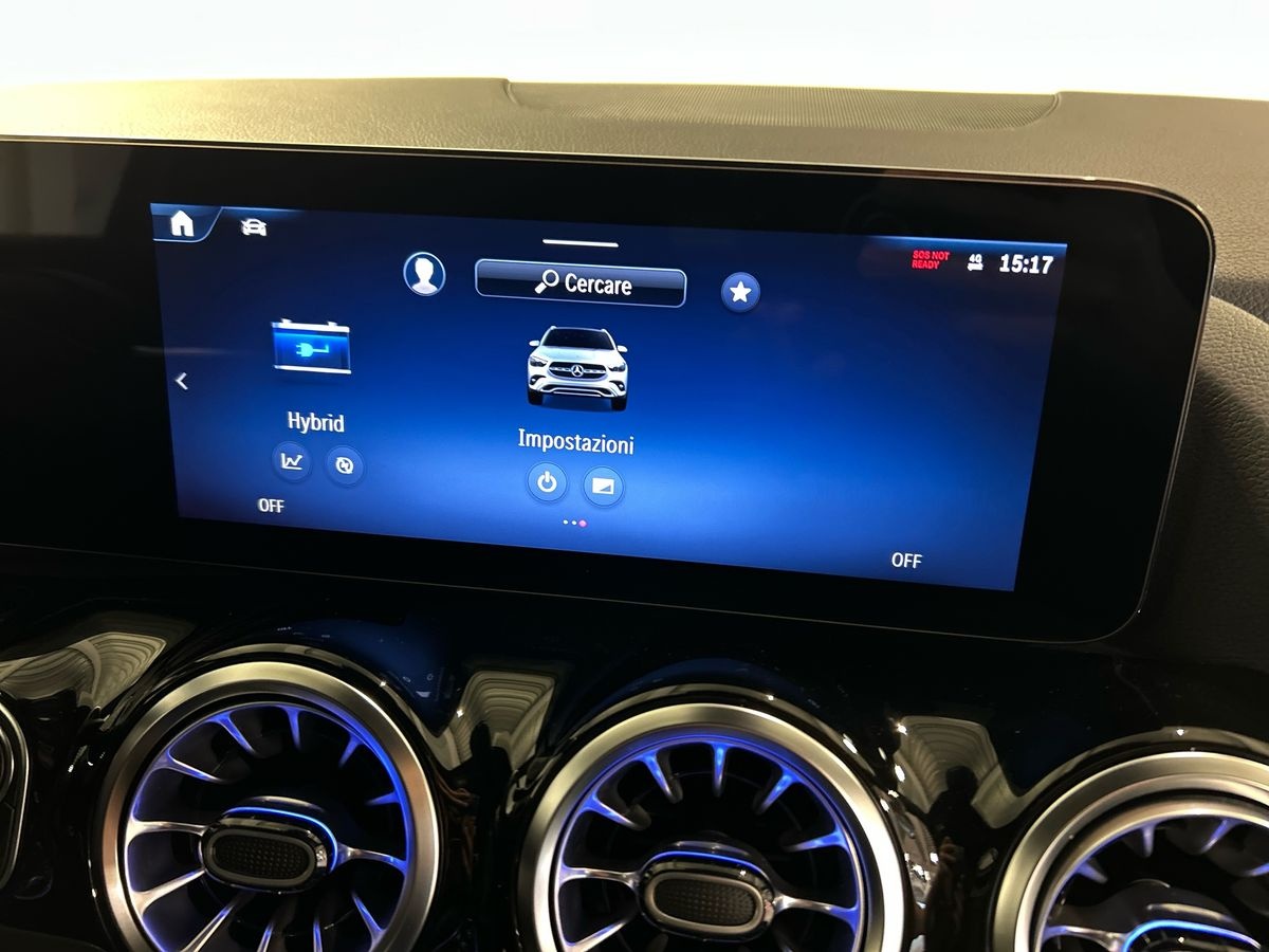 Mercedes  GLA 250 e Plug-In-Hybrid Progressive Advanced Plus 8G-DCT - 12