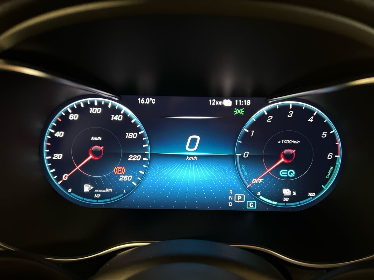 Mercedes GLC Coupé GLC Coupe 300 de Plug in hybrid (de EQ-POWER) Premium 4Matic 9G-Tronic Plus - 13