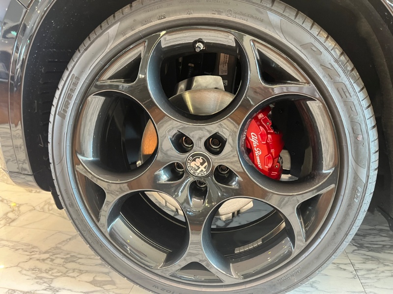 ALFA ROMEO – Stelvio 2.2 Turbodiesel 210 CV AT8 Q4 Veloce