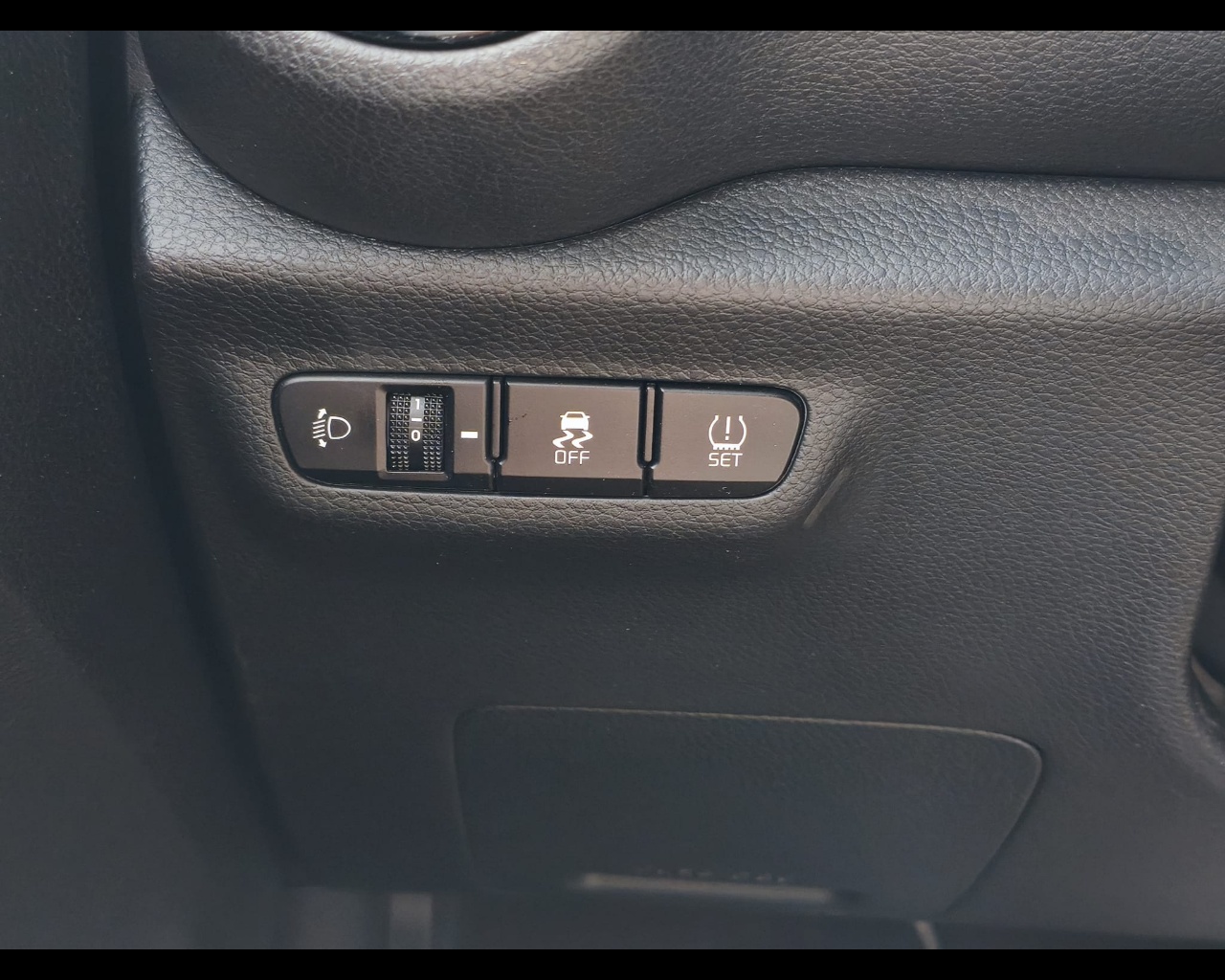 Foto KIA Picanto 1.0 dpi Style