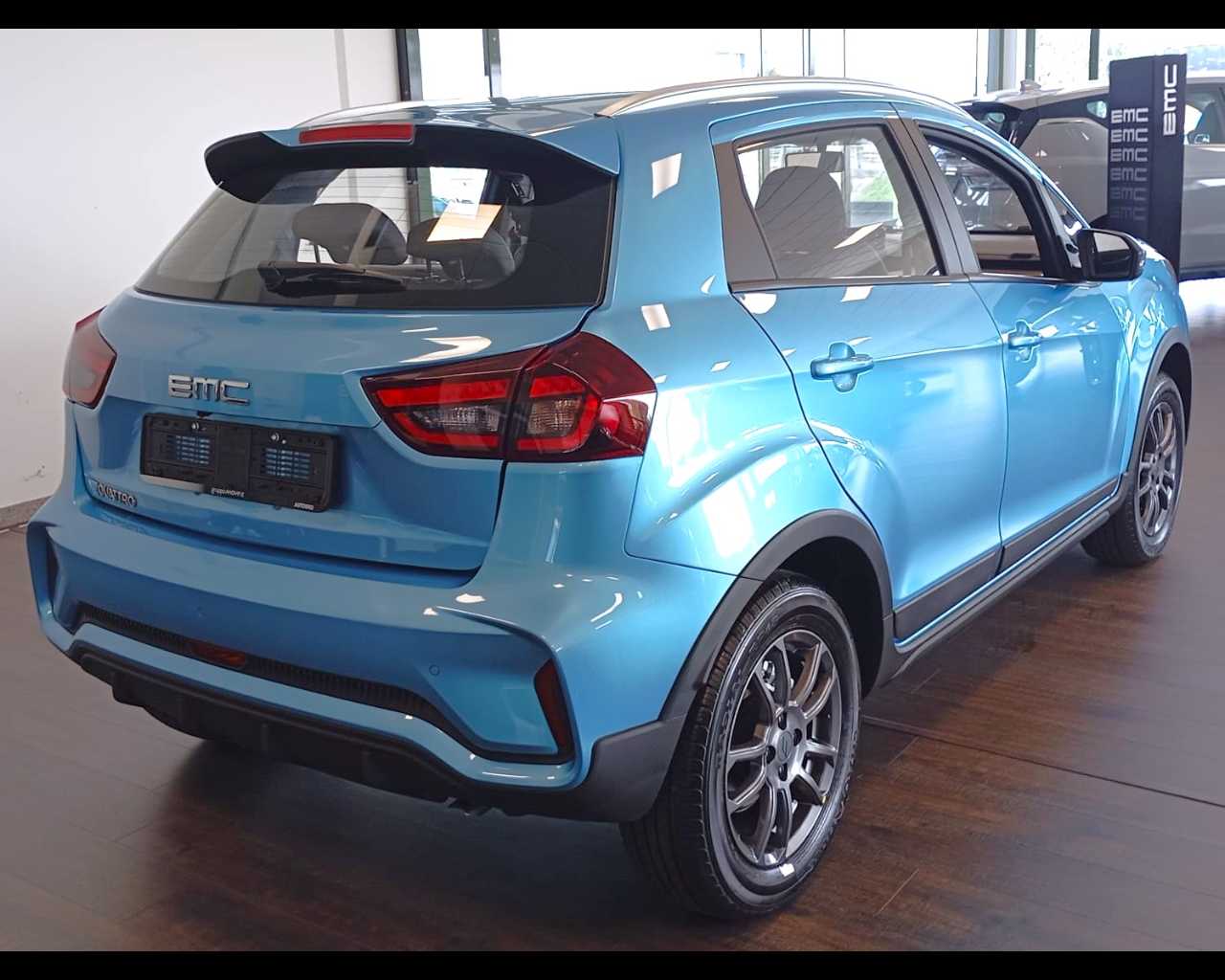 Emc Quattro Nuovo Benzina Quattro San Vendemiano