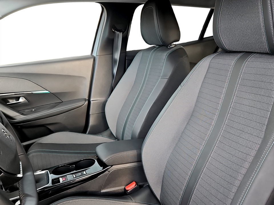 PEUGEOT 2008 1.2 puretech Allure Pack s&s 130cv Benzina Usato - 7