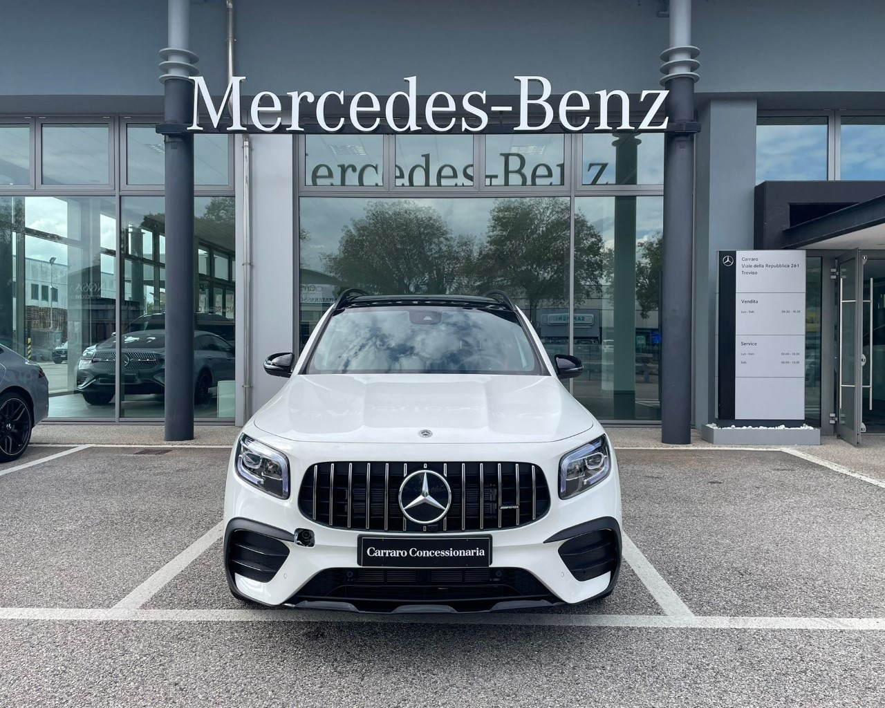Mercedes GLB AMG GLB 35 AMG 4Matic - 8