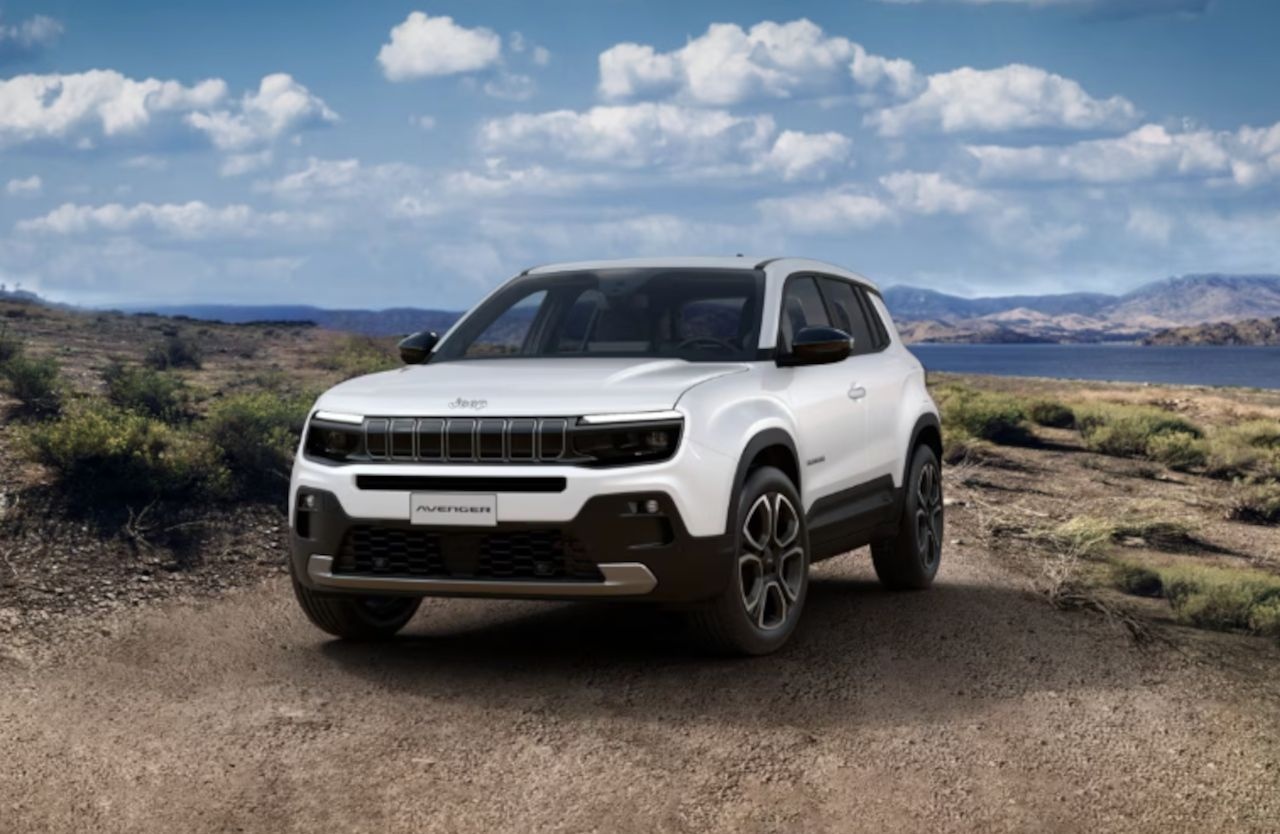 JEEP Avenger E-Hybrid Avenger Summit 1.2 110cv Dct Mhev