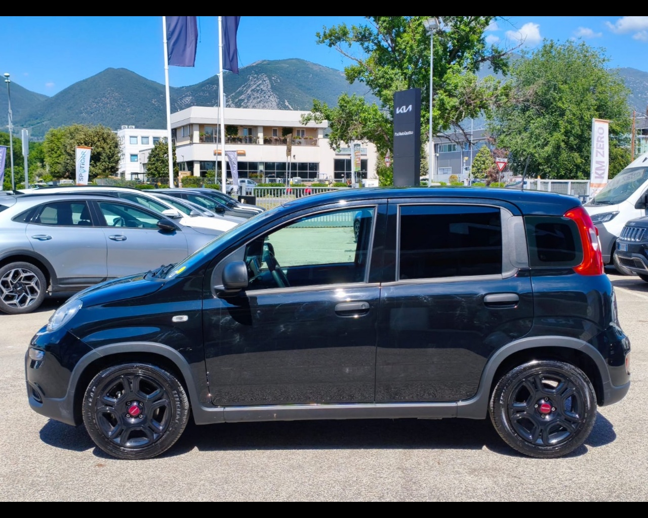 Foto FIAT Panda 1.0 firefly hybrid s&s 70cv