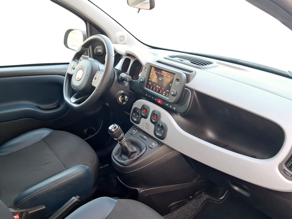 FIAT Panda 1.0 firefly hybrid Cross s&s 70cv 5p.ti Ibrida usato - 13
