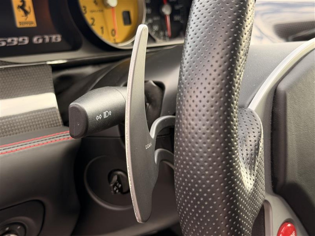 Ferrari 599 GTB Fiorano 599 GTB Fiorano 6.0 V12 - 36