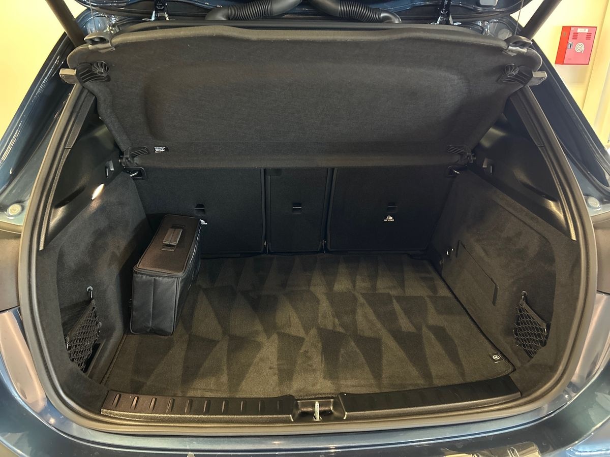Mercedes GLA GLA 250 e Plug in hybrid (e EQ-POWER) Premium Speedshift DCT AMG 8G - 8