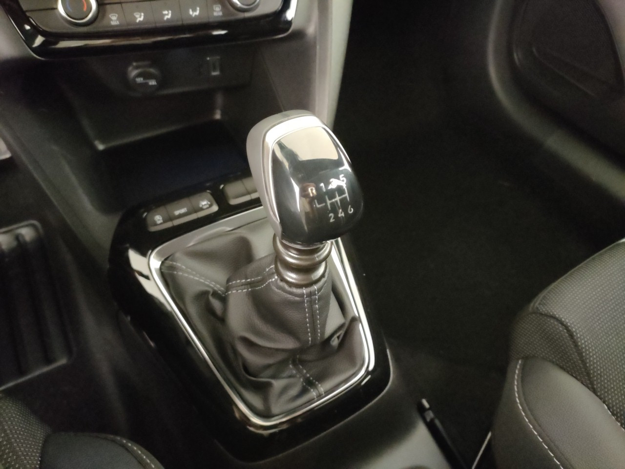 Opel Corsa Nuovo benzina Corsa Porto Mantovano