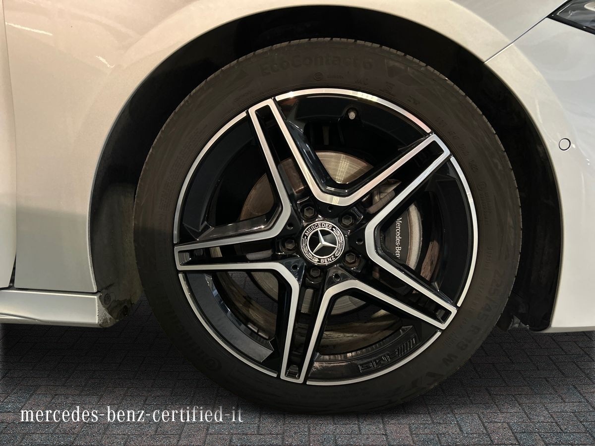Mercedes  Classe A 200 D AMG Line Advanced Plus Speedshift DCT AMG 8G - 17
