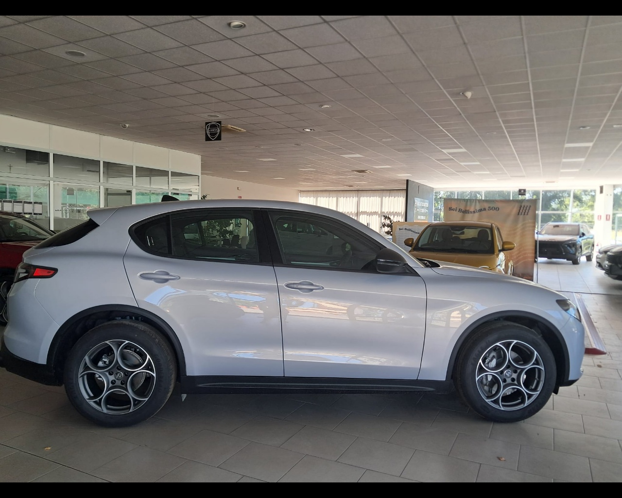 Foto ALFA ROMEO Stelvio Diesel 160cv Sprint