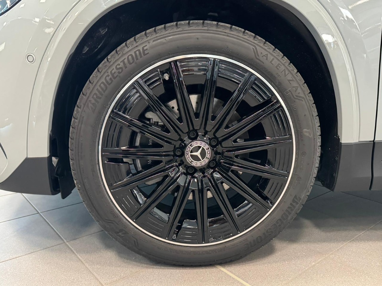 Mercedes GLA GLA 200 d Automatic EDITION AMG Line - 14