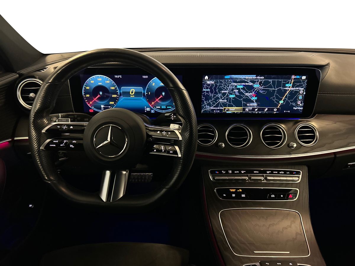 Mercedes Classe E Station Wagon Classe E Station Wagon 300 d Mild hybrid (d EQ-BOOST) Premium Plus 4Matic 9G-Tronic Plus - 11
