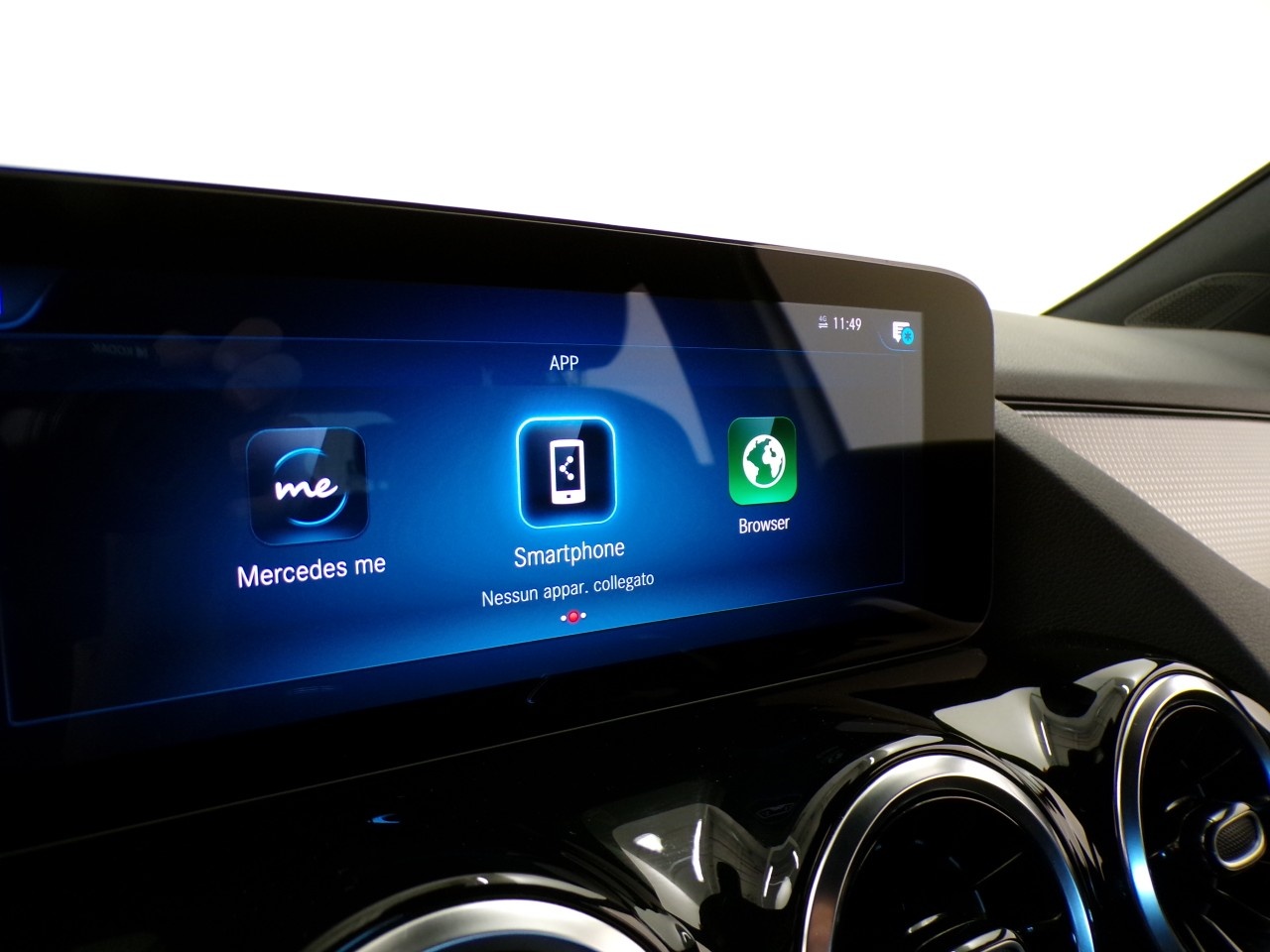Mercedes GLA GLA 180 D Sport Plus 8G-DCT - 17