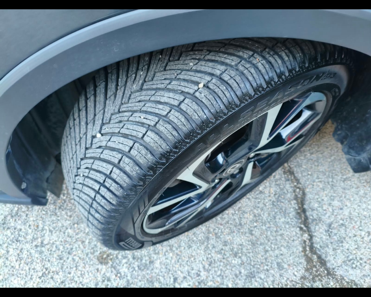 Foto TOYOTA C-HR 1.8h Trend e-cvt