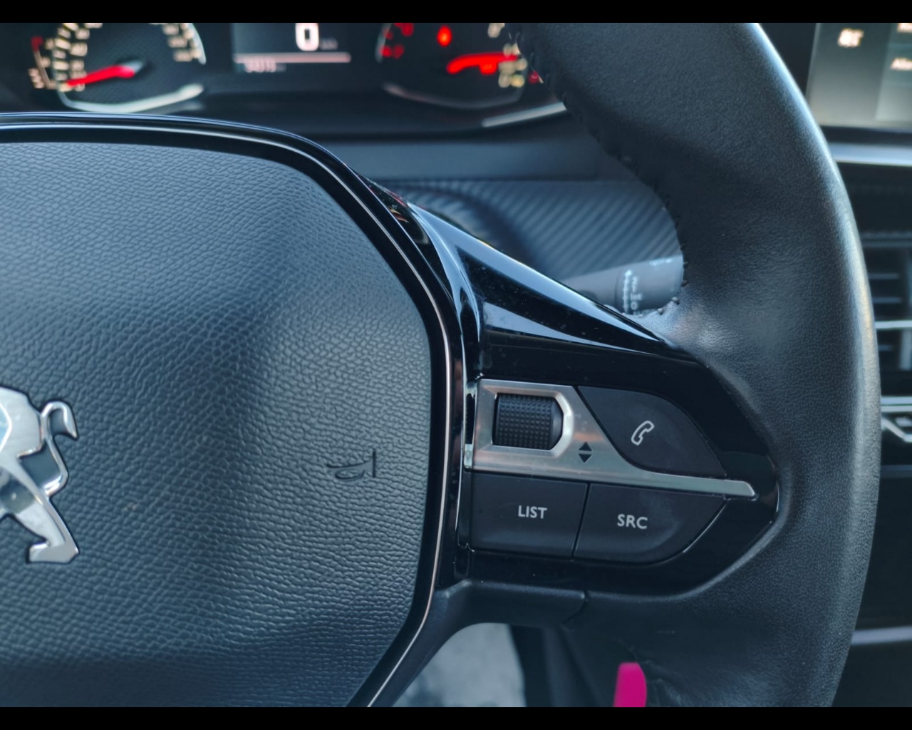 Foto PEUGEOT 2008 1.2 puretech Active Pack s&s 100cv