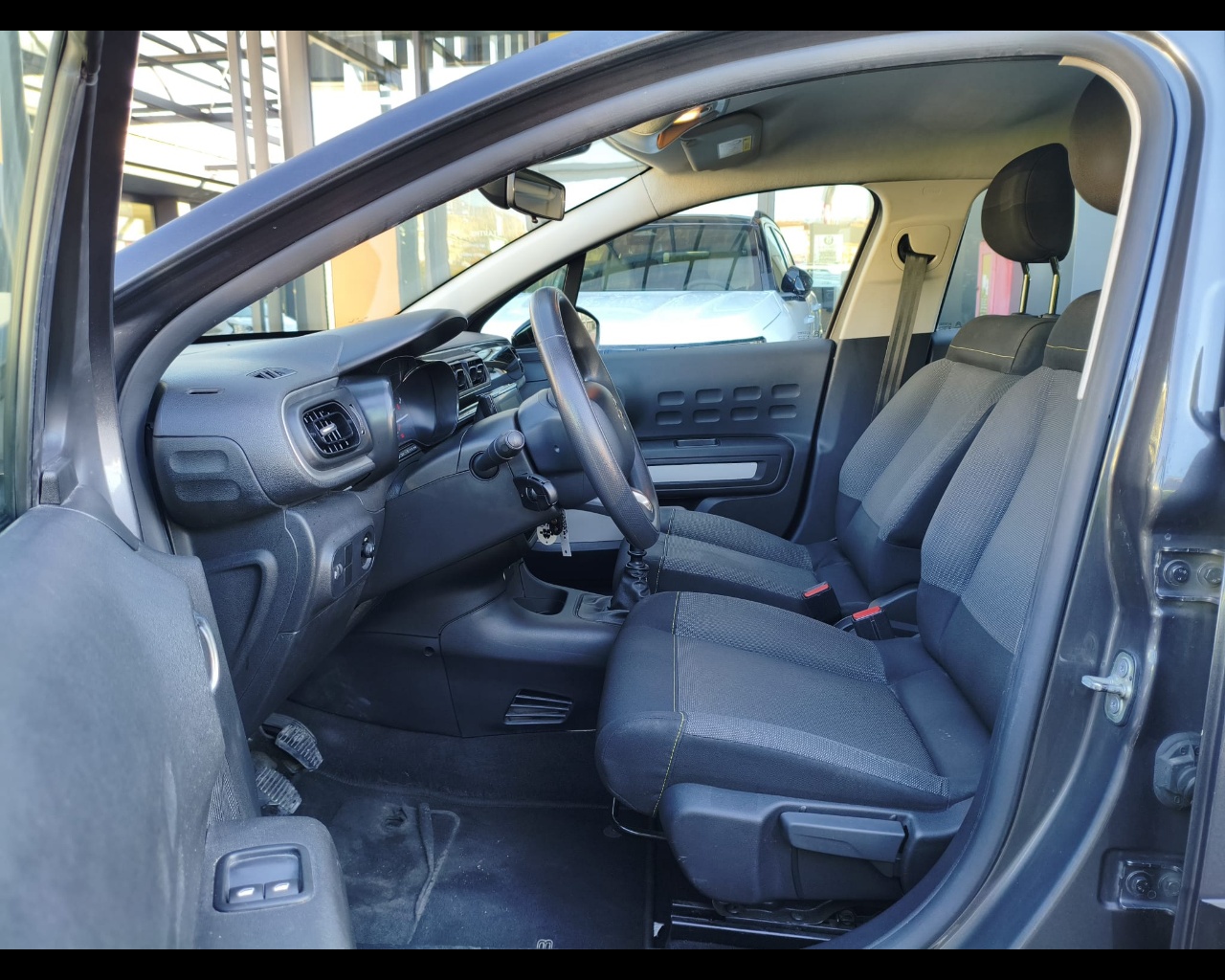 Foto CITROEN C3 1.5 bluehdi Feel s&s 100cv 6m