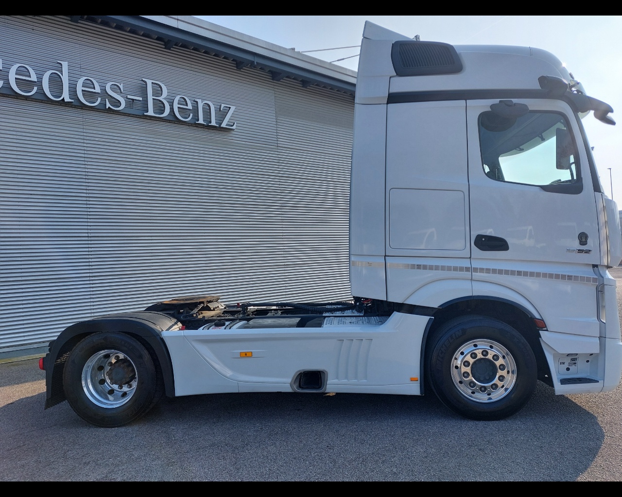 Mercedes Actros Actros L 1852 LS 4x2 - 5