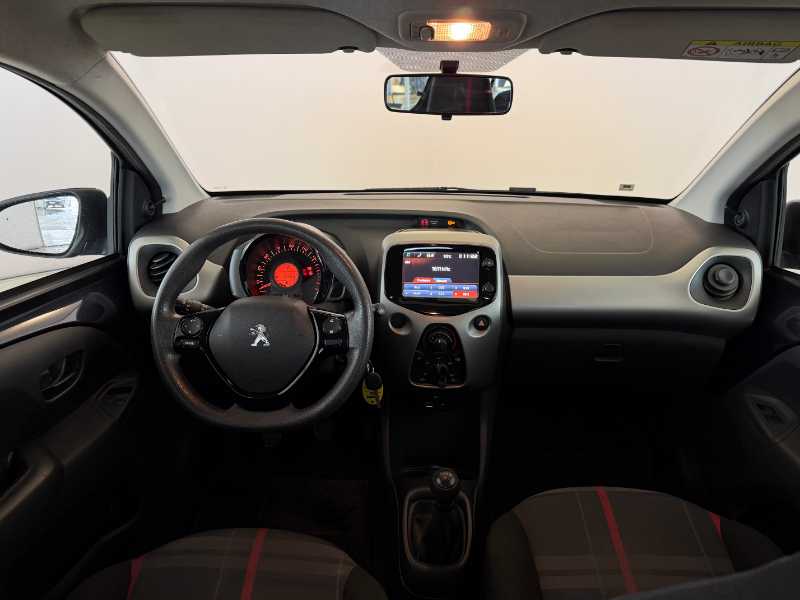 108 - 108 1.0 12v Active 5p