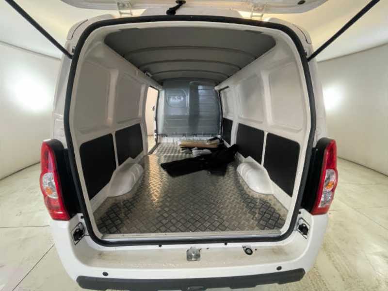 E-box M