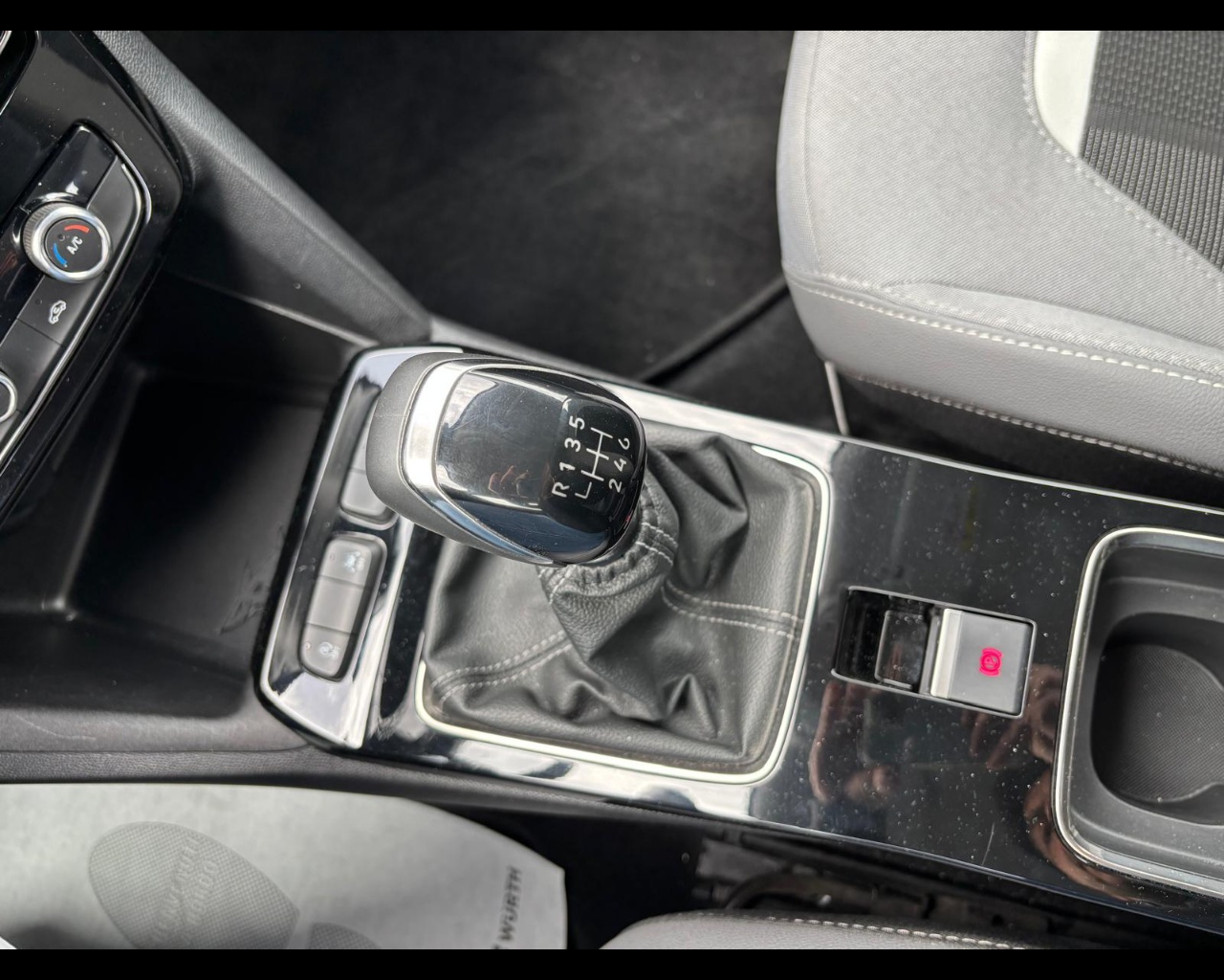 Foto OPEL Mokka 1.2 t Elegance s&s 100cv