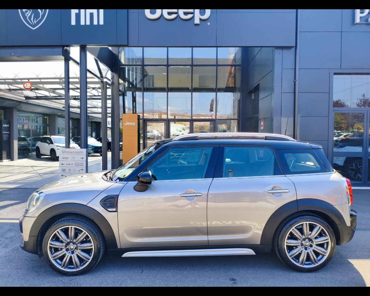 Foto MINI Mini Countryman 2.0 Cooper D Boost 150cv