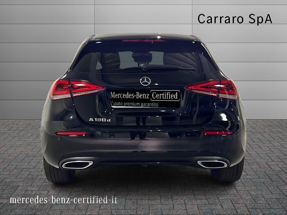 Mercedes Classe A Classe A 180 D Sport Night edition 8G-DCT - 4