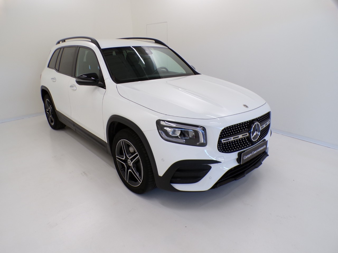 Mercedes GLB GLB 180 D Premium 8G-DCT - 3
