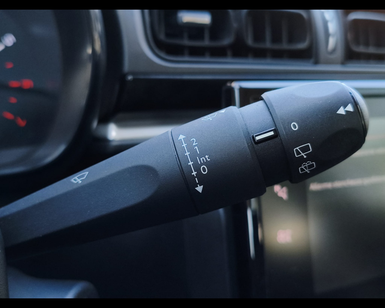 Foto CITROEN C3 1.5 bluehdi Feel Pack s&s 100cv 6m
