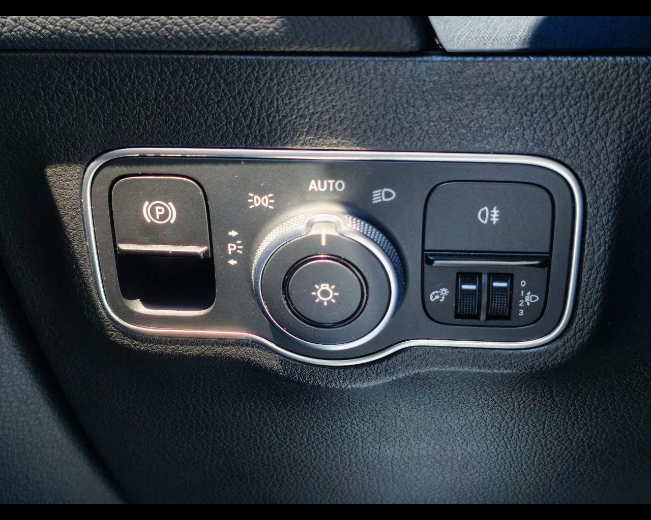 Foto MERCEDES B 180 d Progressive Advanced auto
