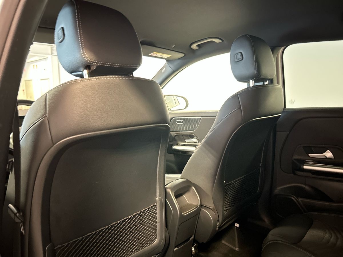 Mercedes GLA GLA 180 D Progressive Advanced 8G-DCT - 18