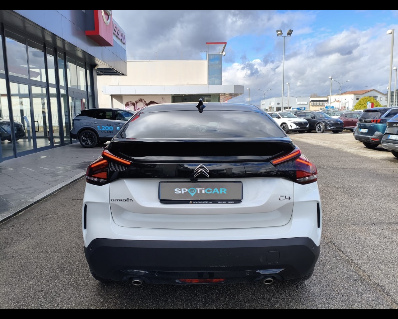 Foto CITROEN C4 1.2 puretech Shine s&s 130cv eat8