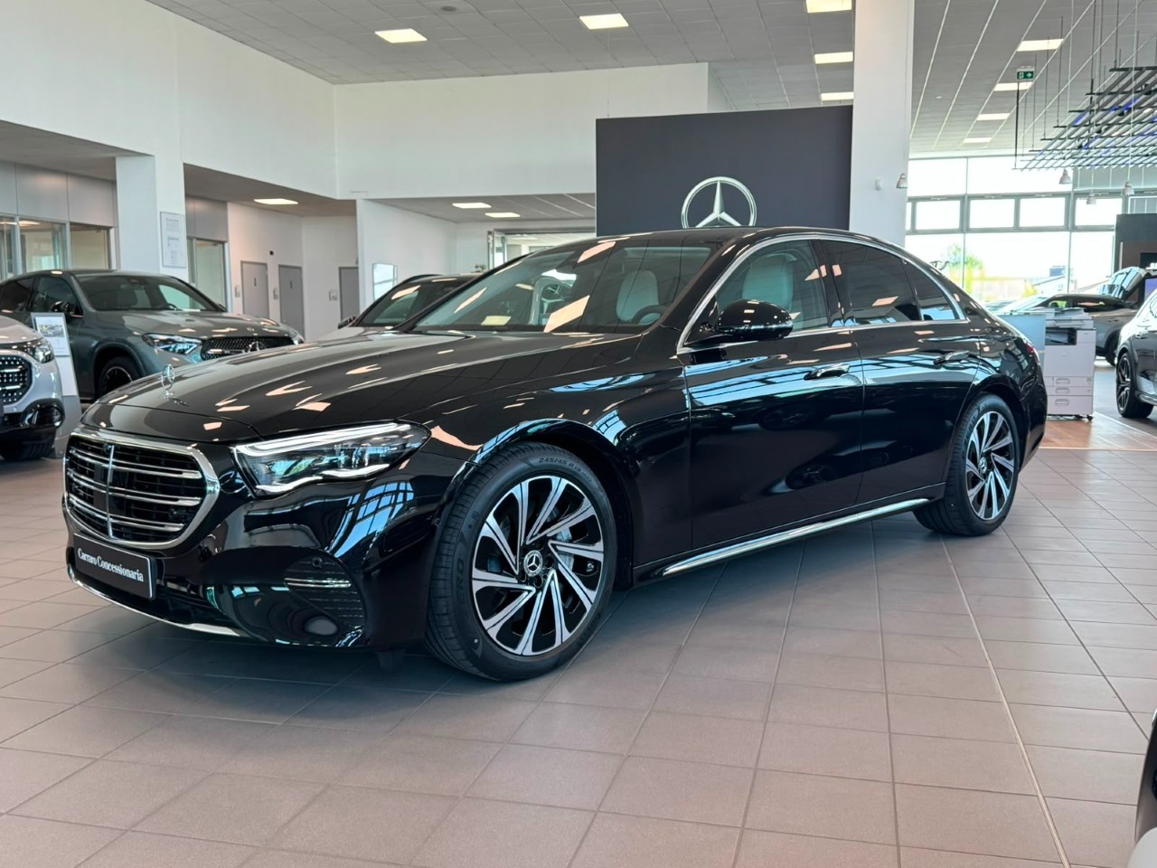 Mercedes Classe E Berlina Classe E 300 de 4Matic EXCLUSIVE PREMIUM - 3