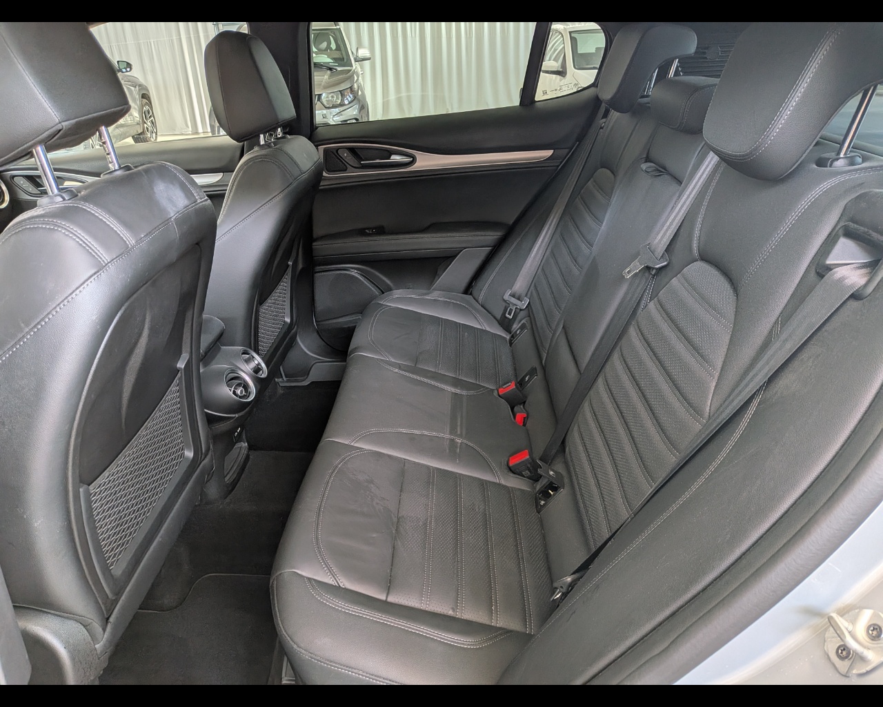 Foto ALFA ROMEO Stelvio 2.2 t Veloce Q4 210cv auto