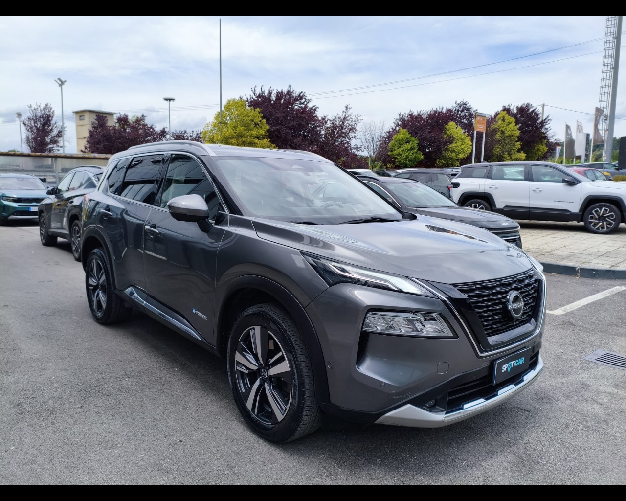 Foto NISSAN X-Trail 1.5 e-power Tekna e-4orce 4wd auto